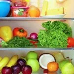 Không bảo quản rau xanh trong tủ lạnh quá 48h